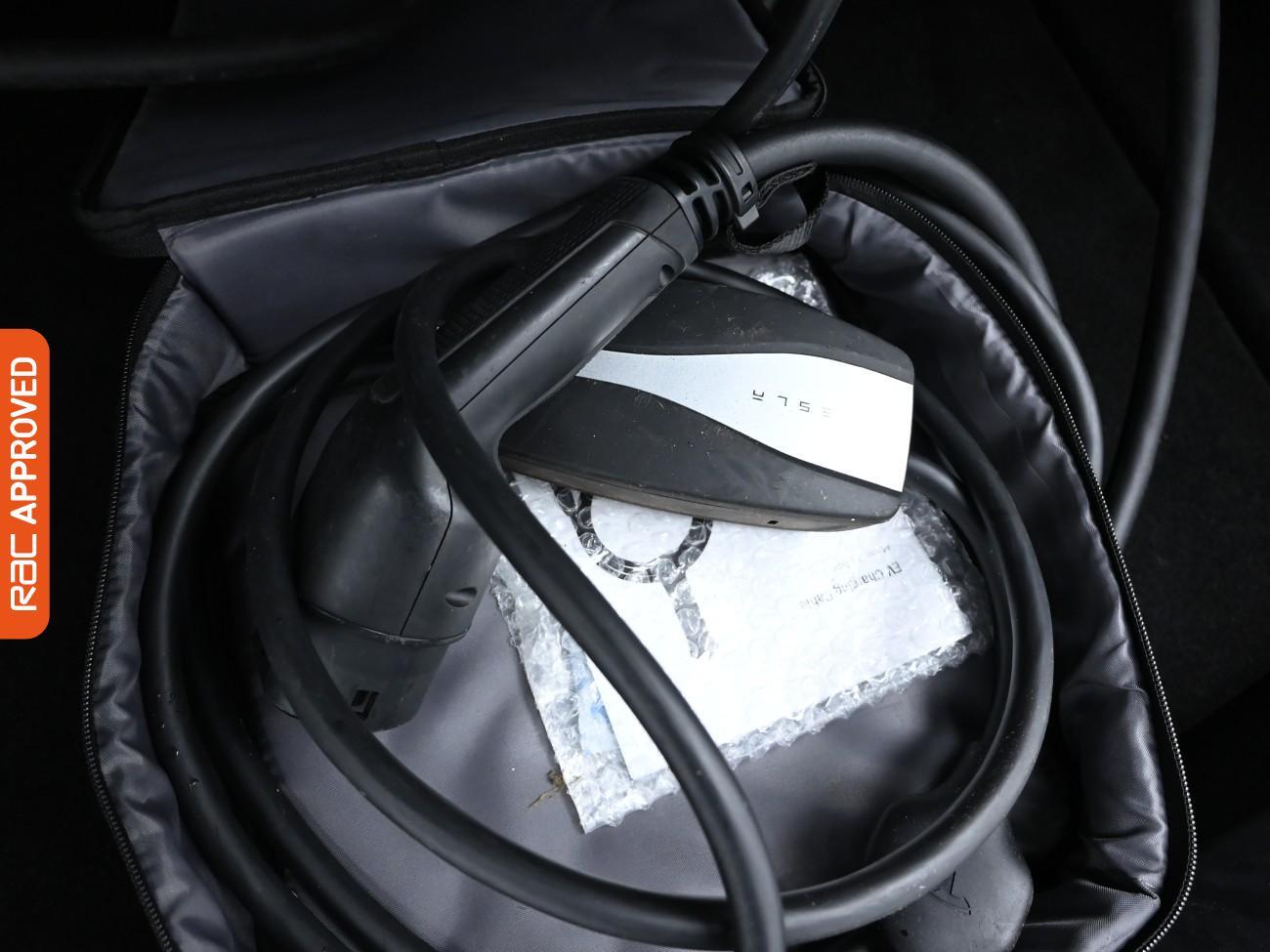 Used Tesla Model 3 2021 for sale - 76330648: Photo 17