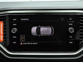 Used Volkswagen T-Roc 2020 for sale - 79205065: Photo