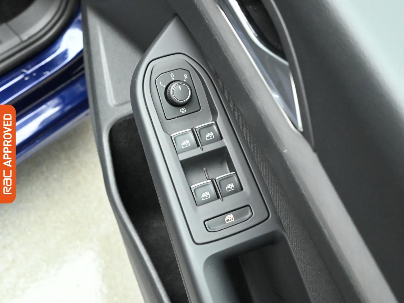 Used Volkswagen Golf 2021 for sale - 77382877: Photo 23