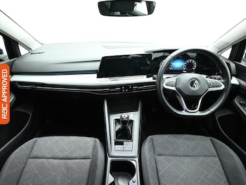 Used Volkswagen Golf 2021 for sale - 77382877: Photo