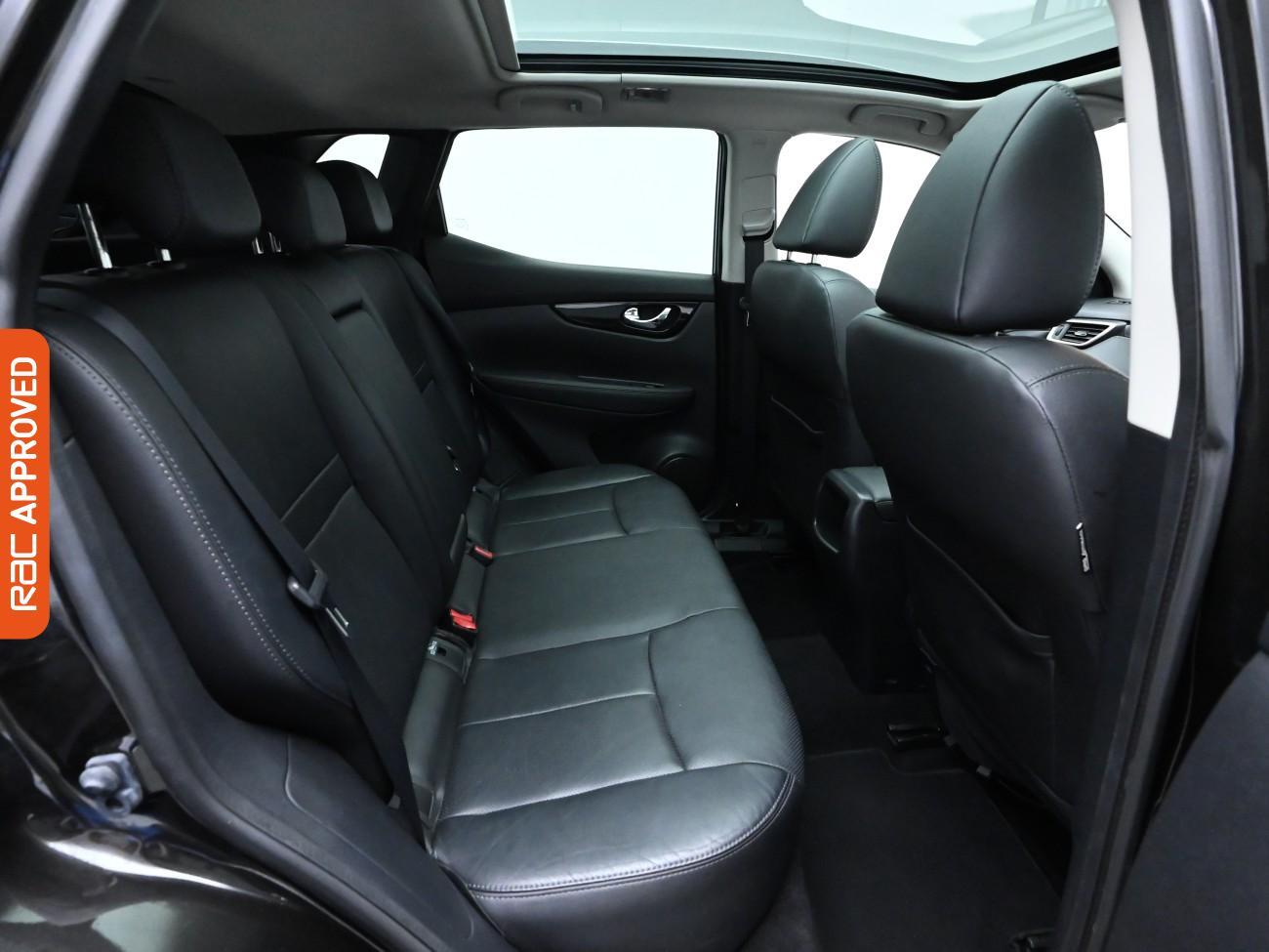 Used Nissan Qashqai 2015 for sale - 76535285: Photo 13