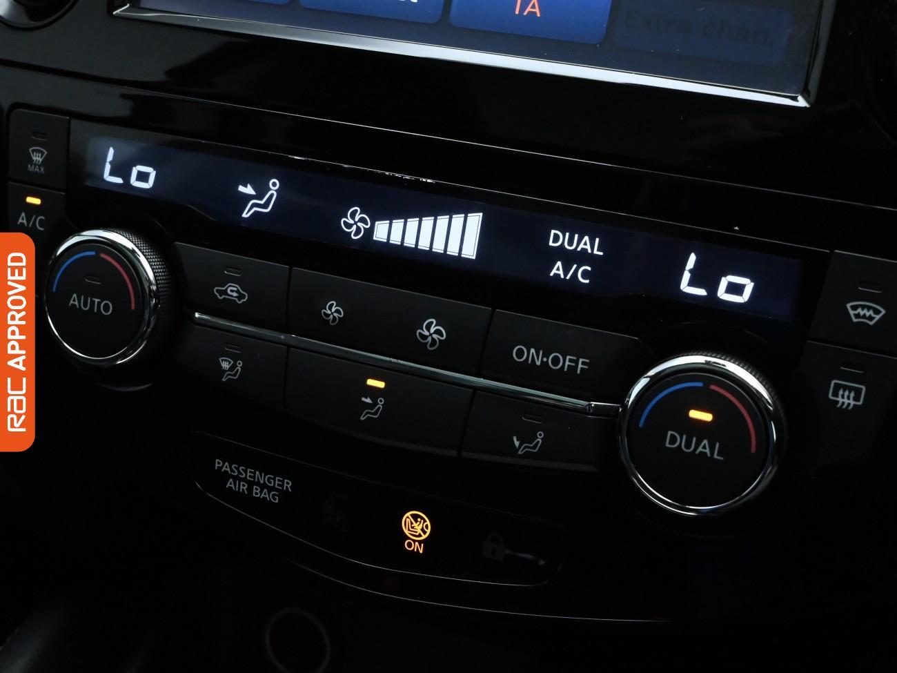 Used Nissan Qashqai 2015 for sale - 76535285: Photo 16