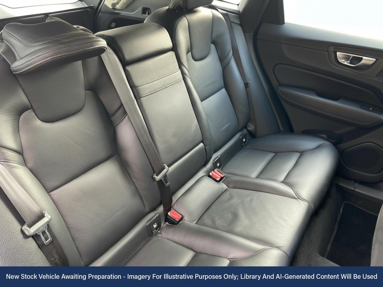 Used Volvo XC60 2018 for sale - 76641906: Photo 4