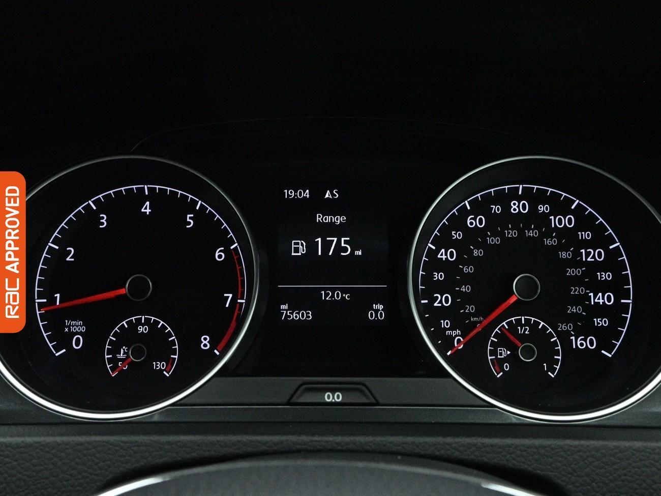 Used Volkswagen Golf 2017 for sale - 77963544: Photo 11