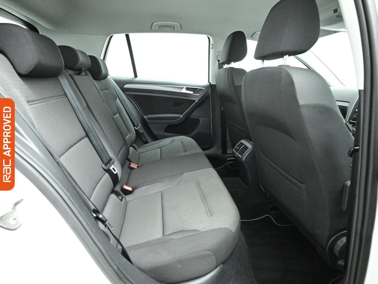 Used Volkswagen Golf 2017 for sale - 77963544: Photo 25