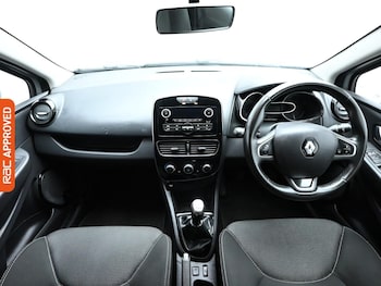 Used Renault Clio 2019 for sale - 75819751: Photo