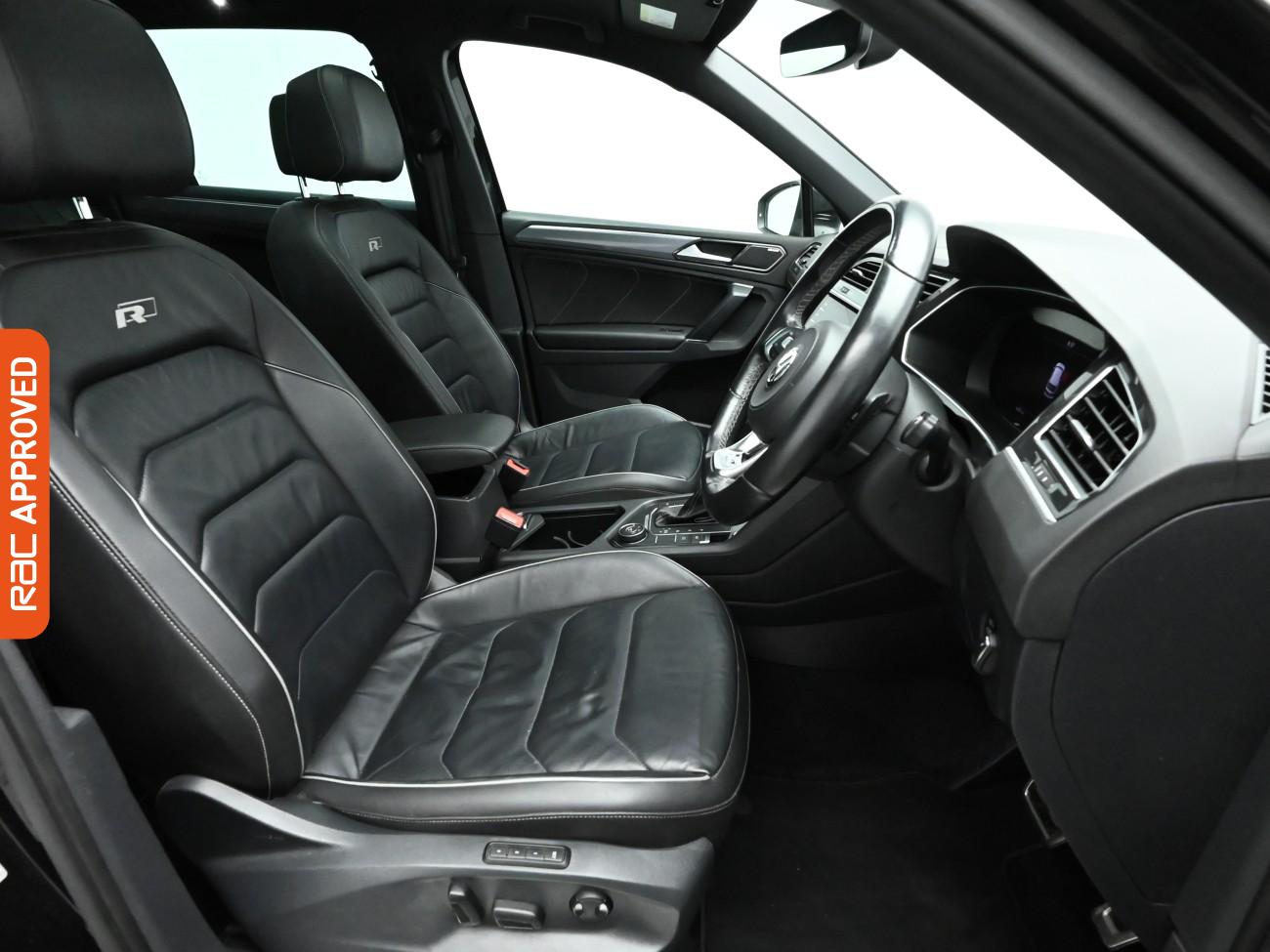 Used Volkswagen Tiguan 2018 for sale - 77313132: Photo 11