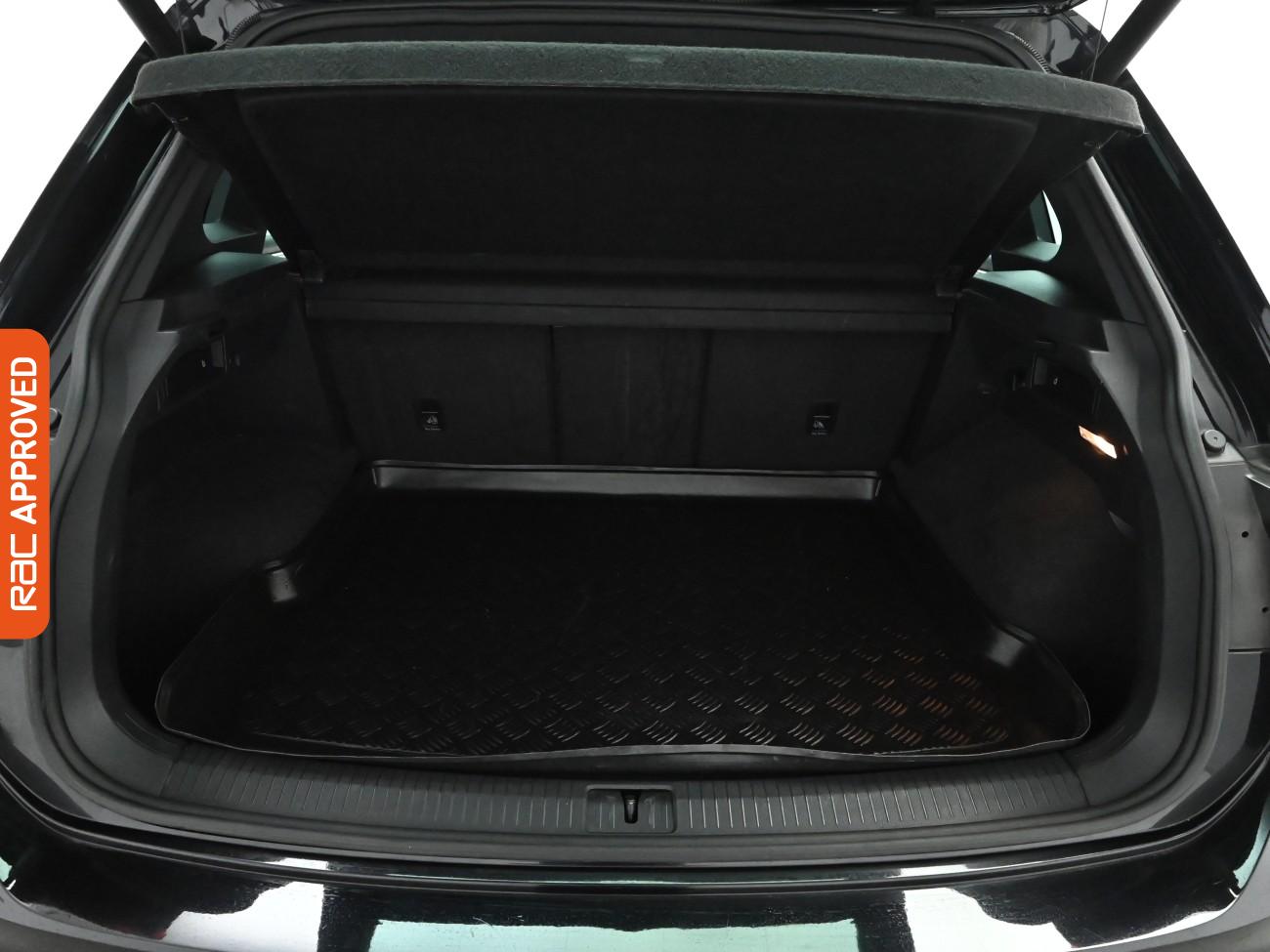 Used Volkswagen Tiguan 2018 for sale - 77313132: Photo 13