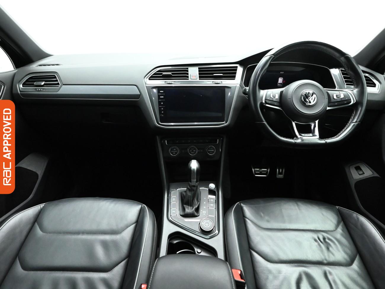 Used Volkswagen Tiguan 2018 for sale - 77313132: Photo 2