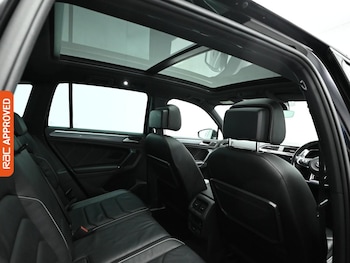 Used Volkswagen Tiguan 2018 for sale - 77313132: Photo