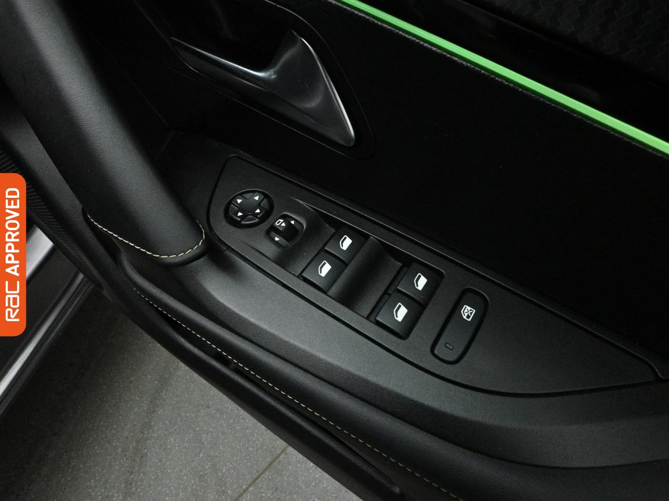 Used Peugeot 2008 2021 for sale - 77775817: Photo 25