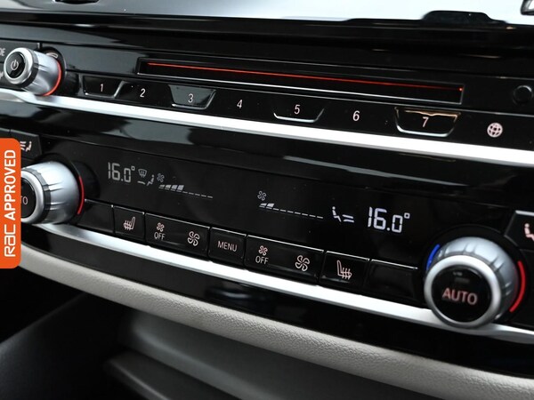 Used BMW 5 Series 2019 for sale - 74992570: Photo 19