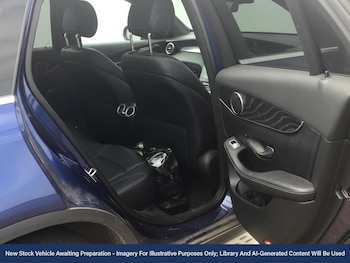 Used Mercedes-Benz GLC 2018 for sale - 76581558: Photo