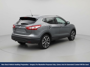 Used Nissan Qashqai 2014 for sale - 76435935: Photo