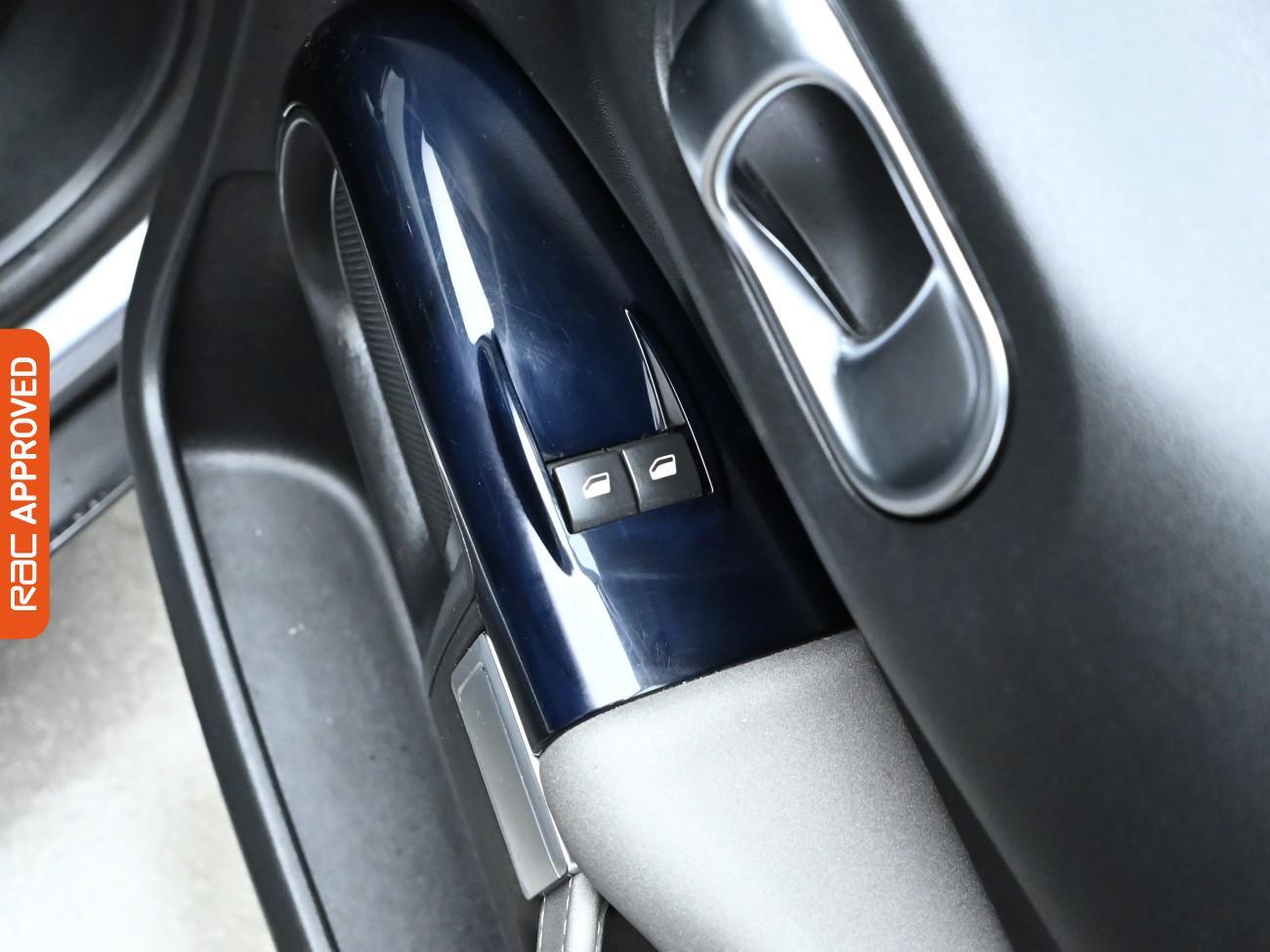 Used Citroen C4 Cactus 2019 for sale - 75918440: Photo 24