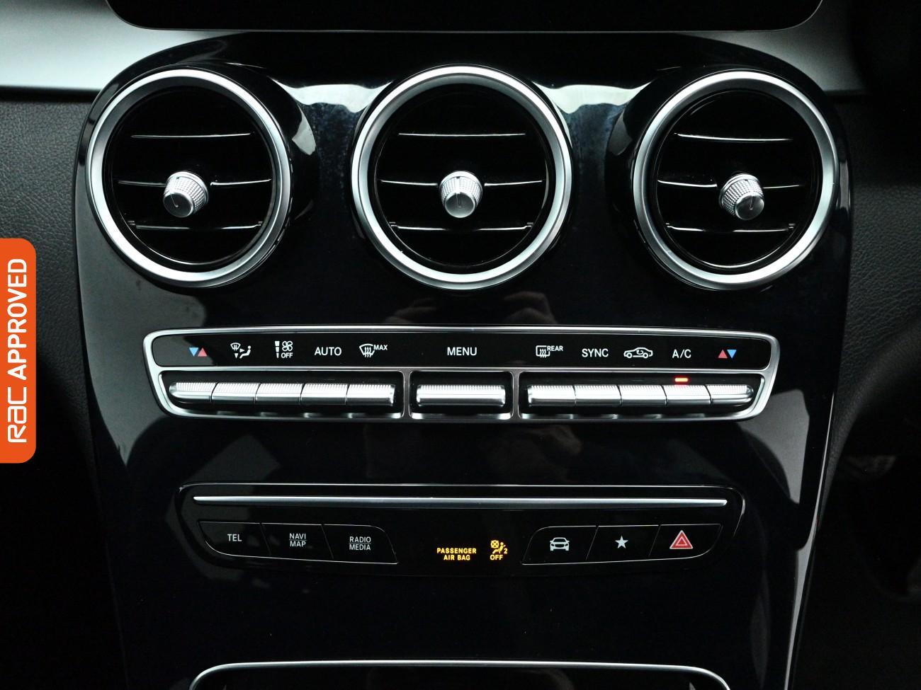 Used Mercedes-Benz GLC 2019 for sale - 77928907: Photo 18