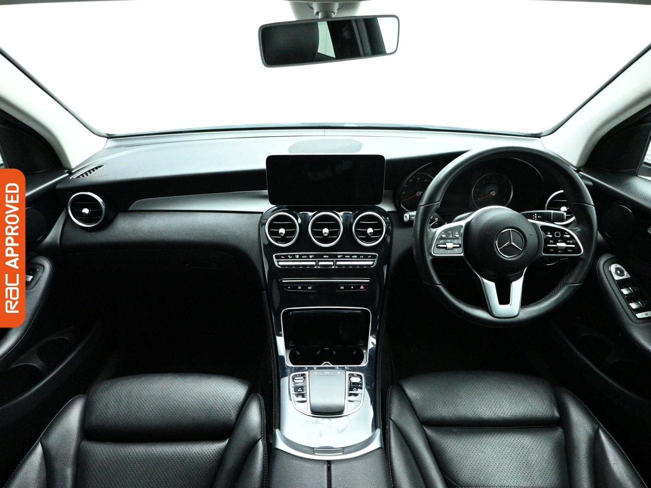 Used Mercedes-Benz GLC 2019 for sale - 77928907: Photo 2