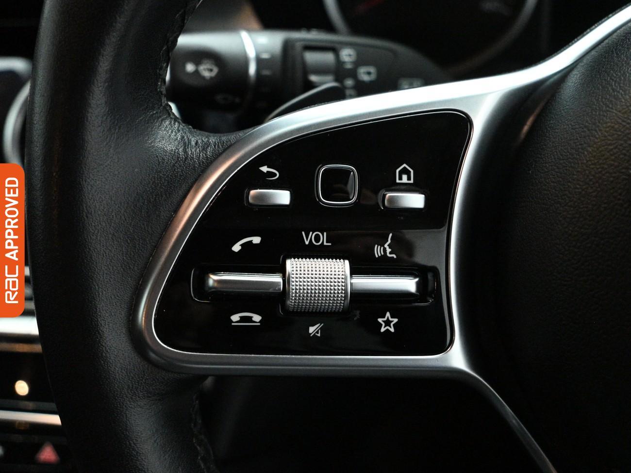 Used Mercedes-Benz GLC 2019 for sale - 77928907: Photo 21