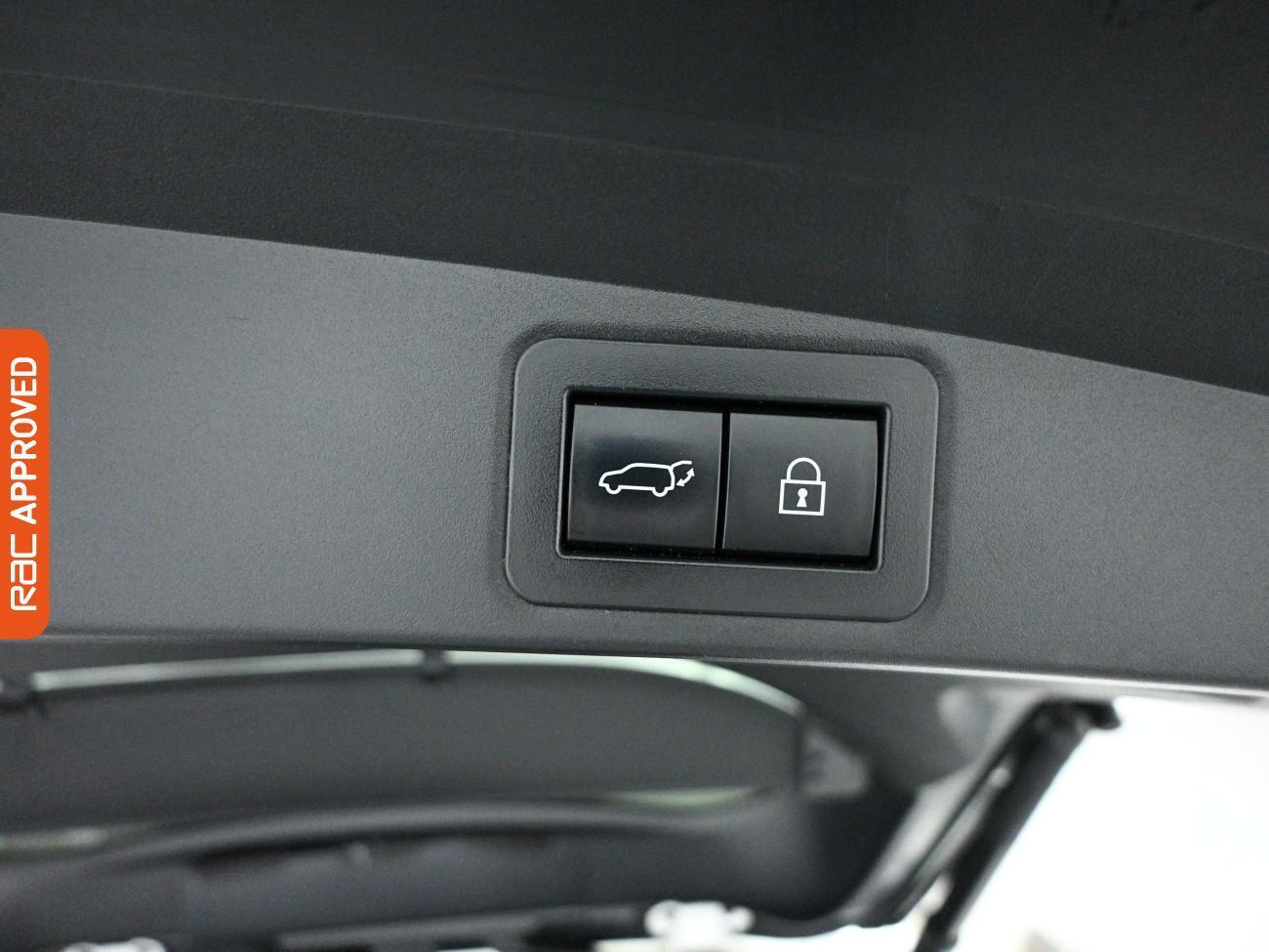 Used Toyota Corolla 2021 for sale - 77935710: Photo 24