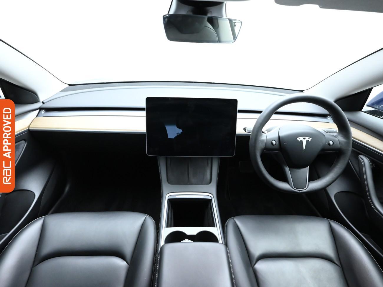 Used Tesla Model 3 2021 for sale - 76249236: Photo 2