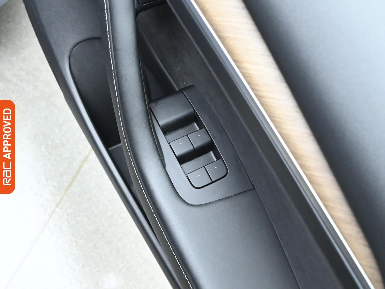 Used Tesla Model 3 2021 for sale - 76249236: Photo 26