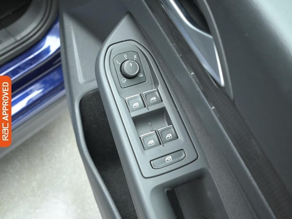 Used Volkswagen Golf 2022 for sale - 74072190: Photo 24