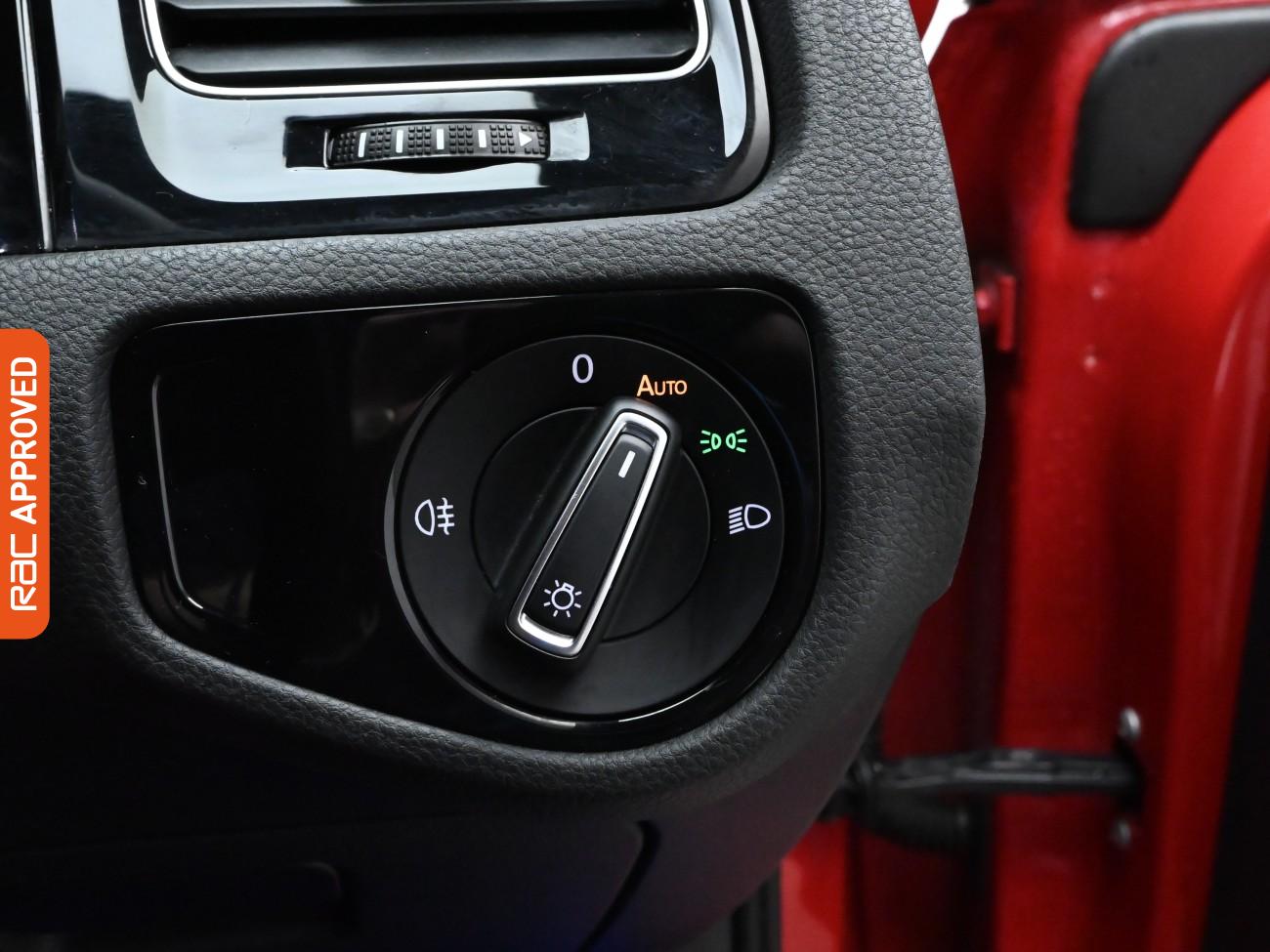 Used Volkswagen Golf 2015 for sale - 76581665: Photo 15