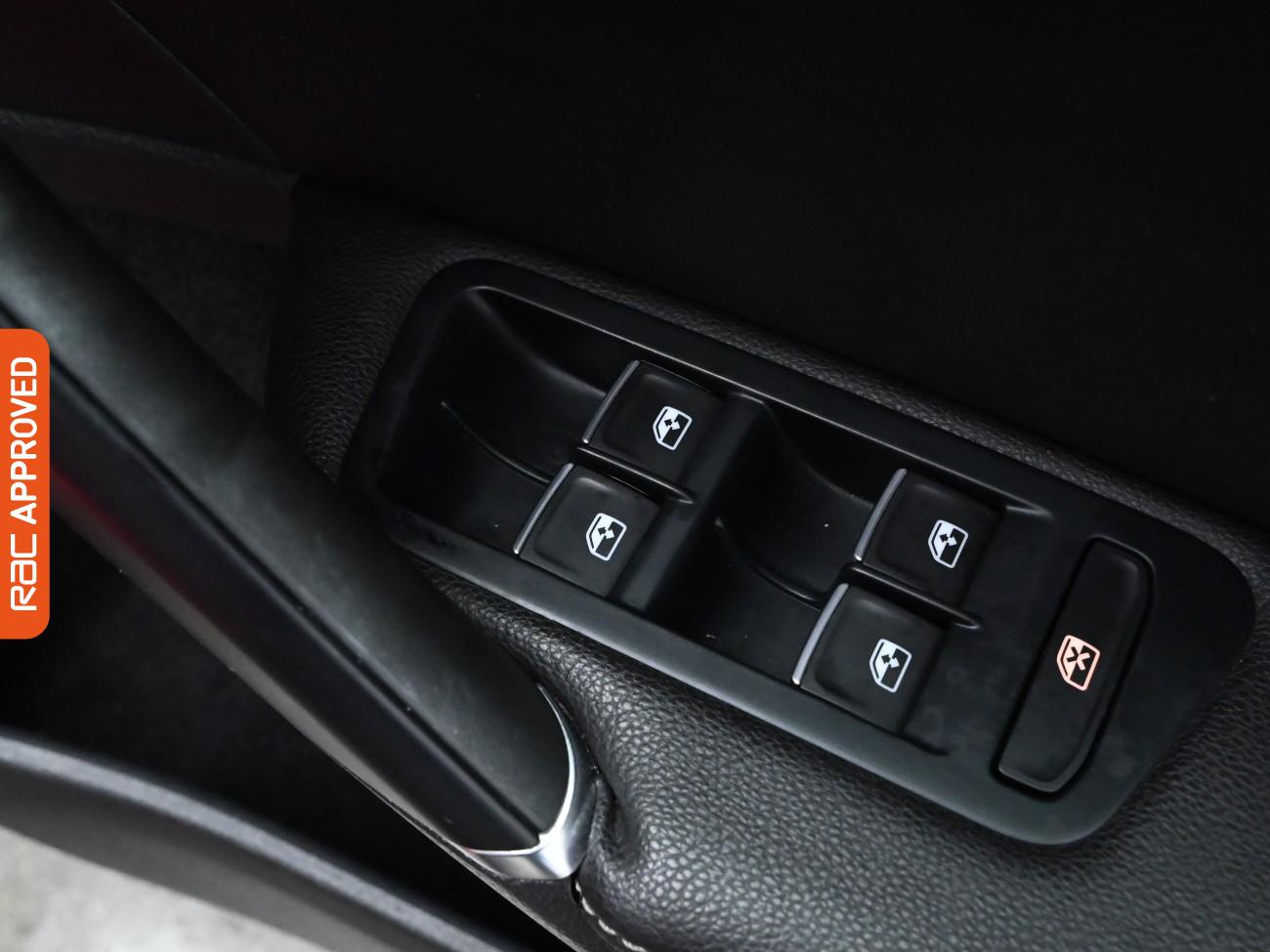 Used Volkswagen Golf 2015 for sale - 76581665: Photo 24