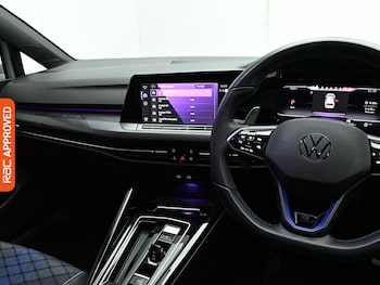 Used Volkswagen Golf 2023 for sale - 79271300: Photo