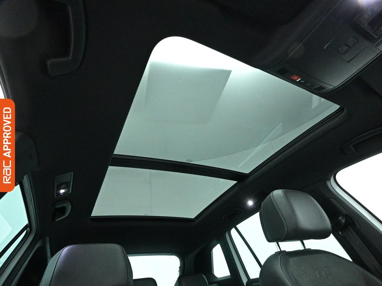 Used Volkswagen Tiguan 2020 for sale - 77989640: Photo 3