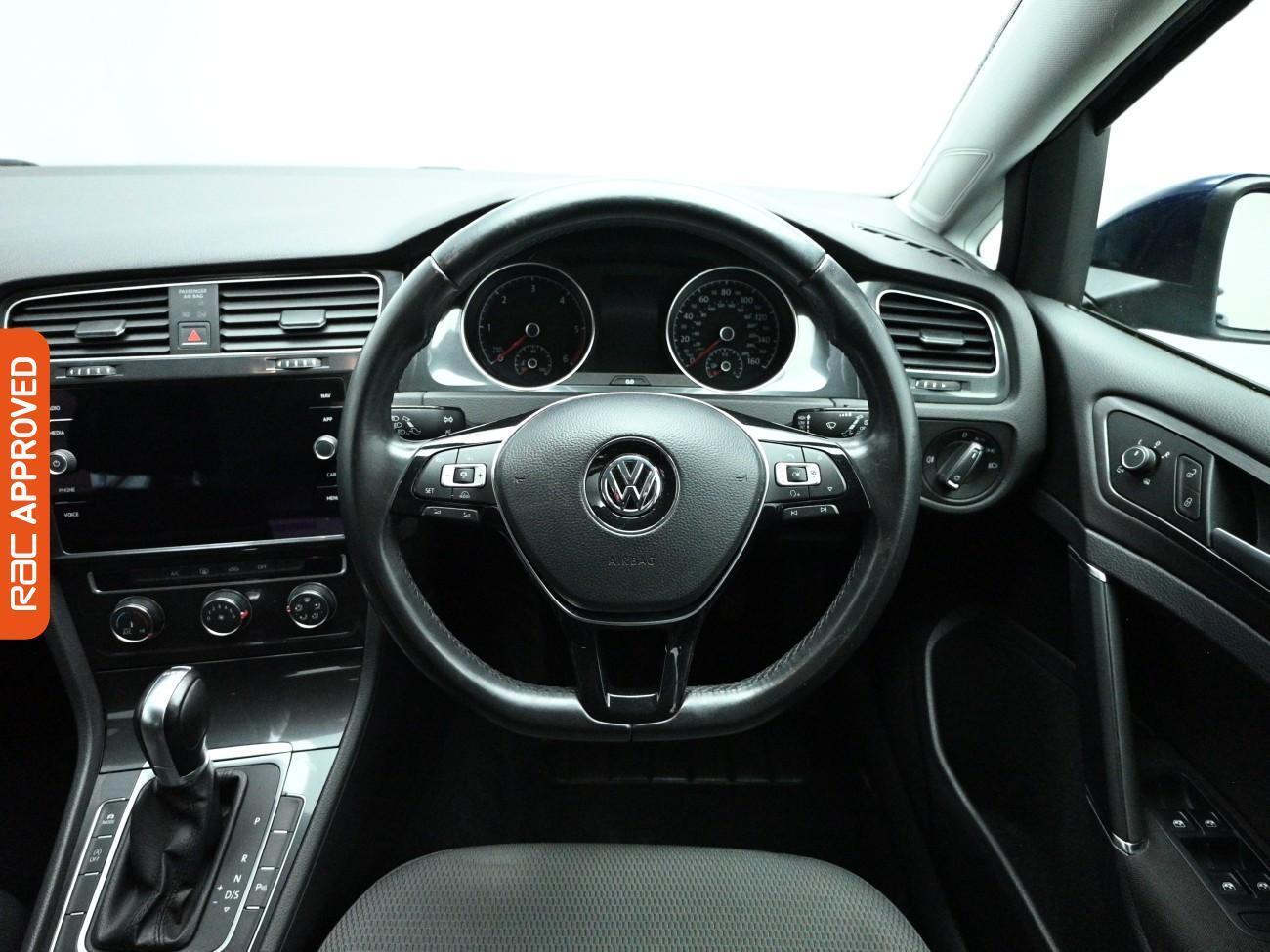 Used Volkswagen Golf 2017 for sale - 78024771: Photo 9