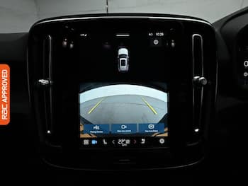 Used Volvo XC40 2022 for sale - 79535994: Photo