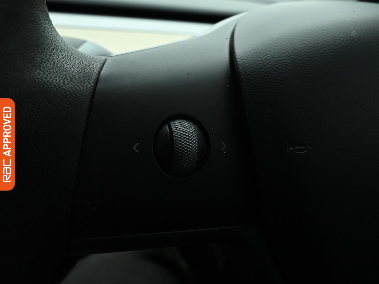 Used Tesla Model 3 2021 for sale - 76364718: Photo 26