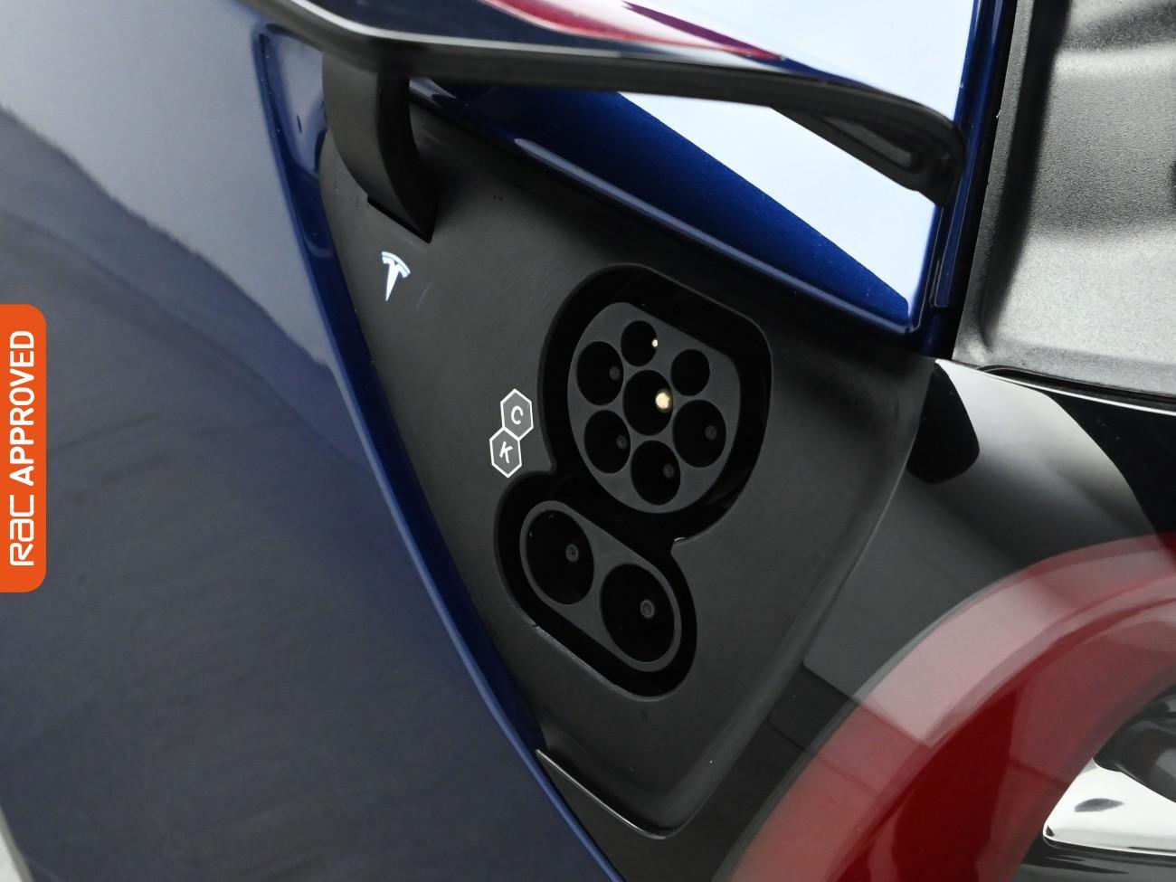 Used Tesla Model 3 2021 for sale - 76629812: Photo 16