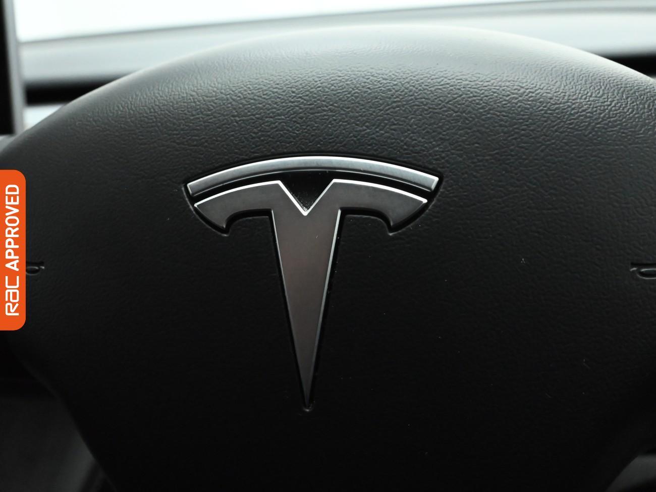 Used Tesla Model 3 2021 for sale - 76629812: Photo 25
