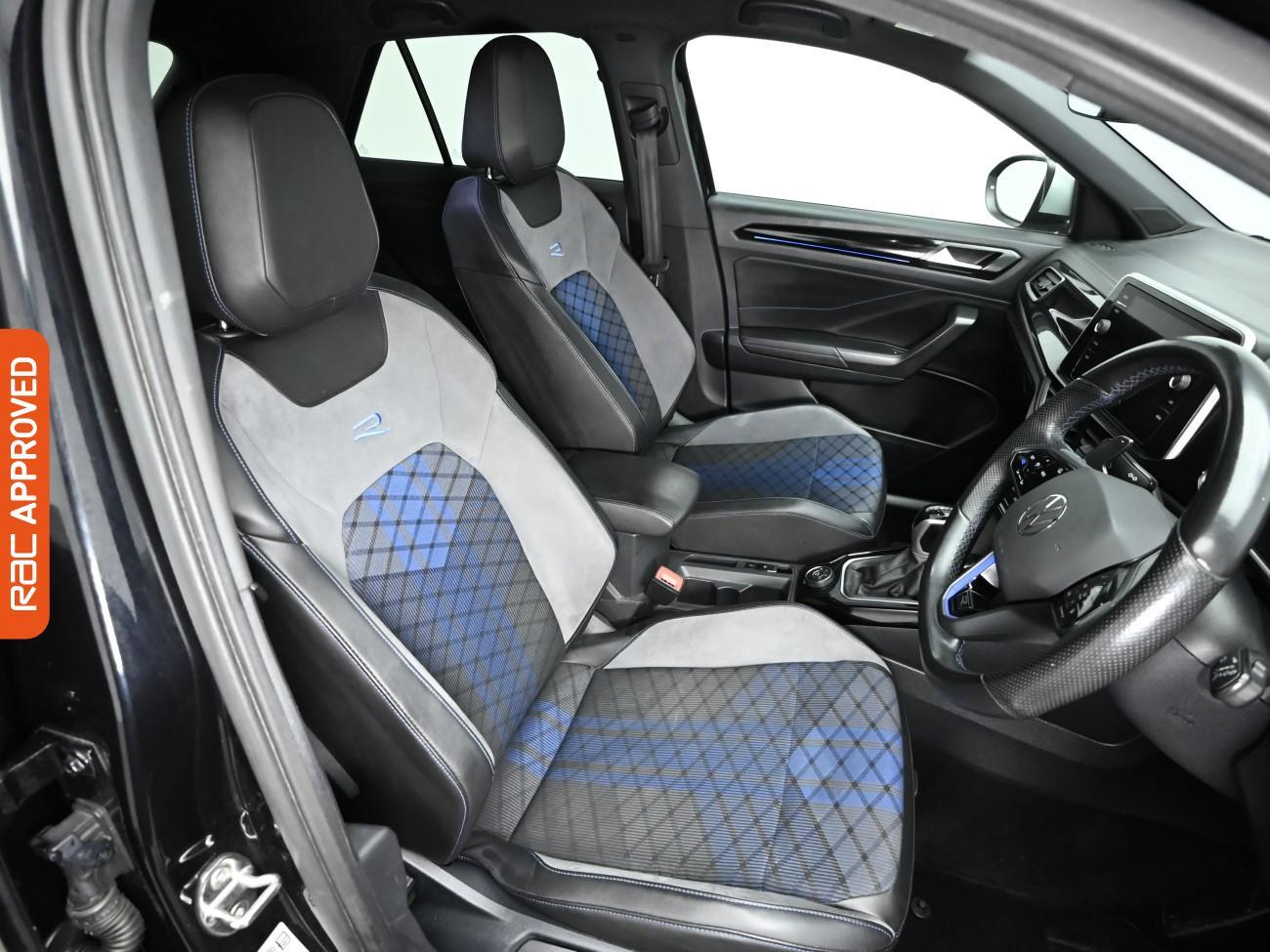 Used Volkswagen T-Roc 2023 for sale - 77076785: Photo 11