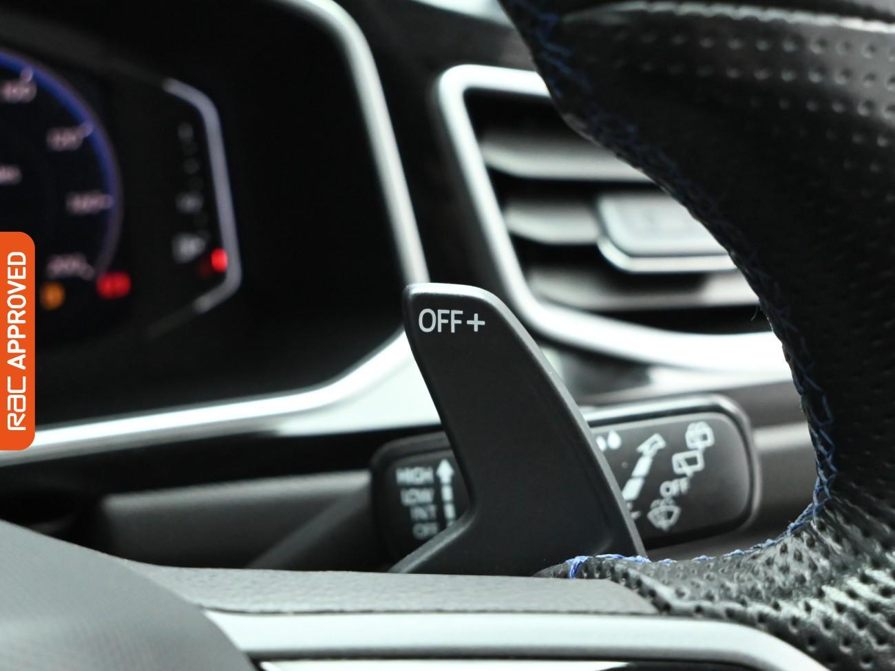 Used Volkswagen T-Roc 2023 for sale - 77076785: Photo 17