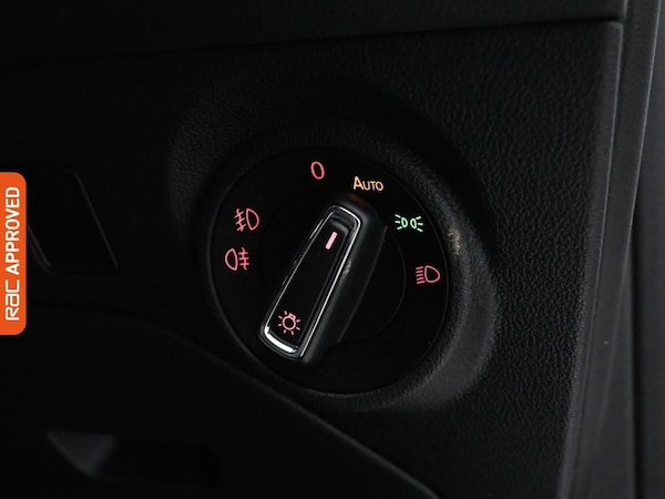 Used SEAT Leon 2019 for sale - 75407833: Photo 24