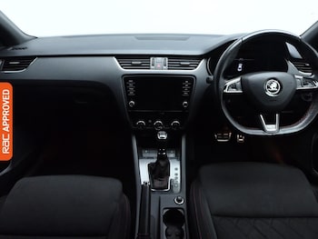 Used Skoda Octavia 2019 for sale - 76311152: Photo