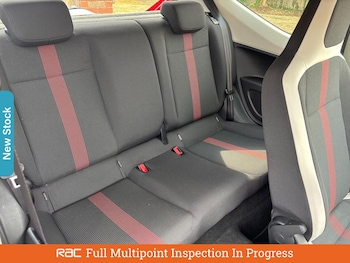 Used Volkswagen up! 2017 for sale - 76113736: Photo