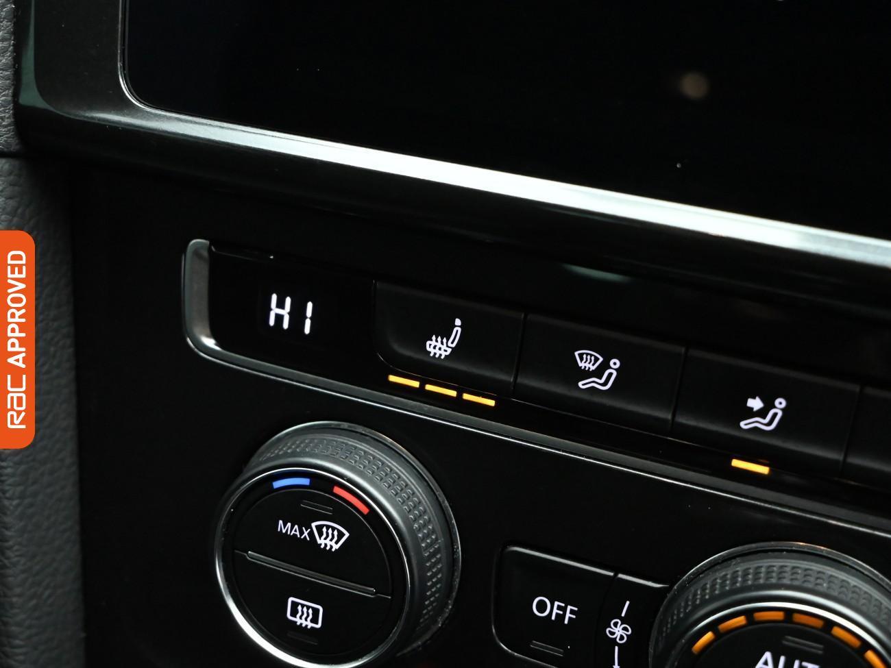 Used Volkswagen Golf 2020 for sale - 76705483: Photo 19