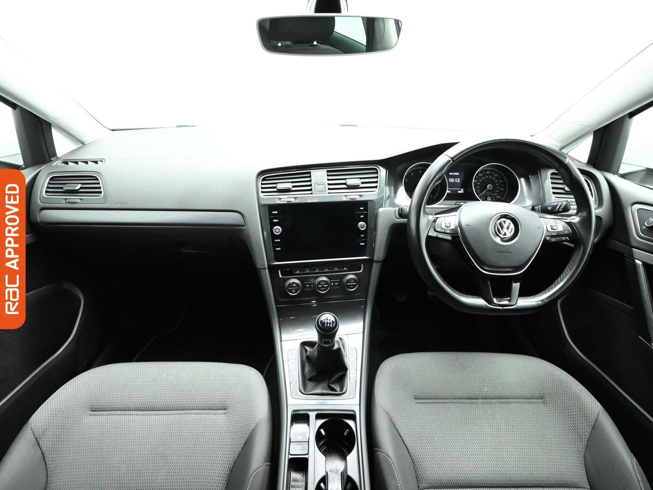 Used Volkswagen Golf 2020 for sale - 76705483: Photo 2