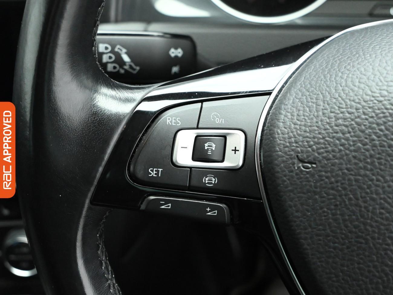 Used Volkswagen Golf 2020 for sale - 76705483: Photo 21