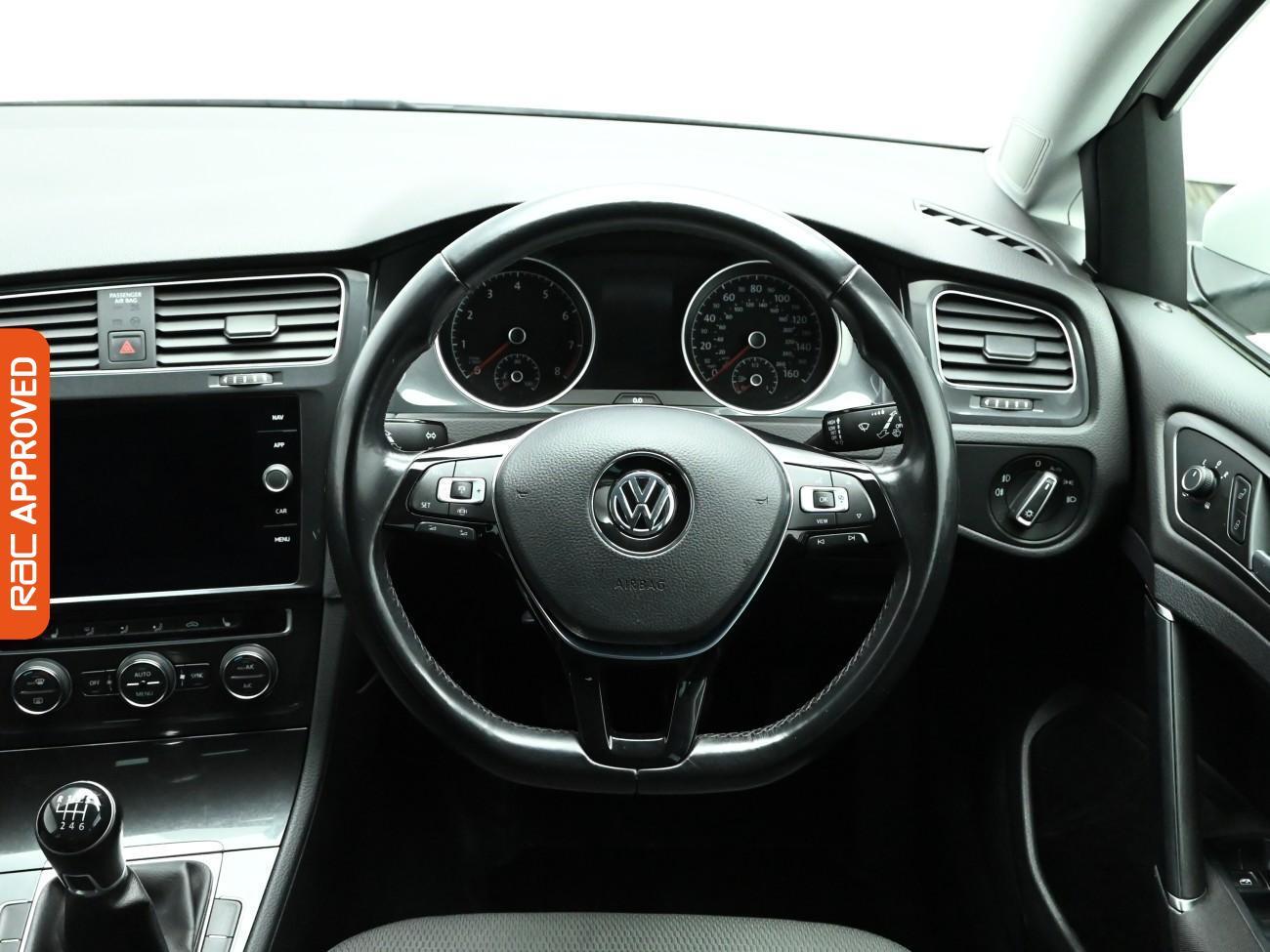 Used Volkswagen Golf 2020 for sale - 76705483: Photo 9