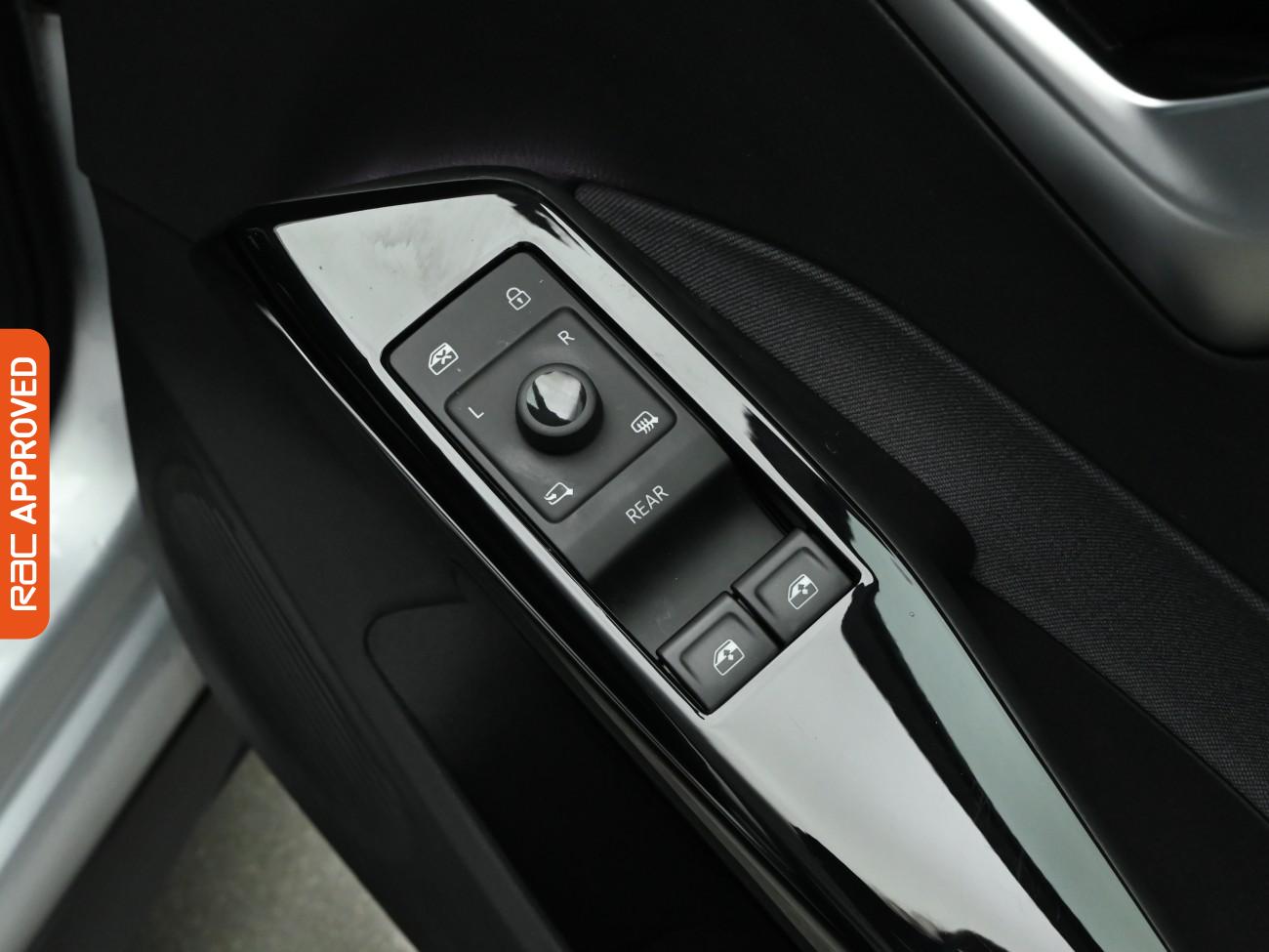 Used Volkswagen ID.3 2023 for sale - 77199586: Photo 28