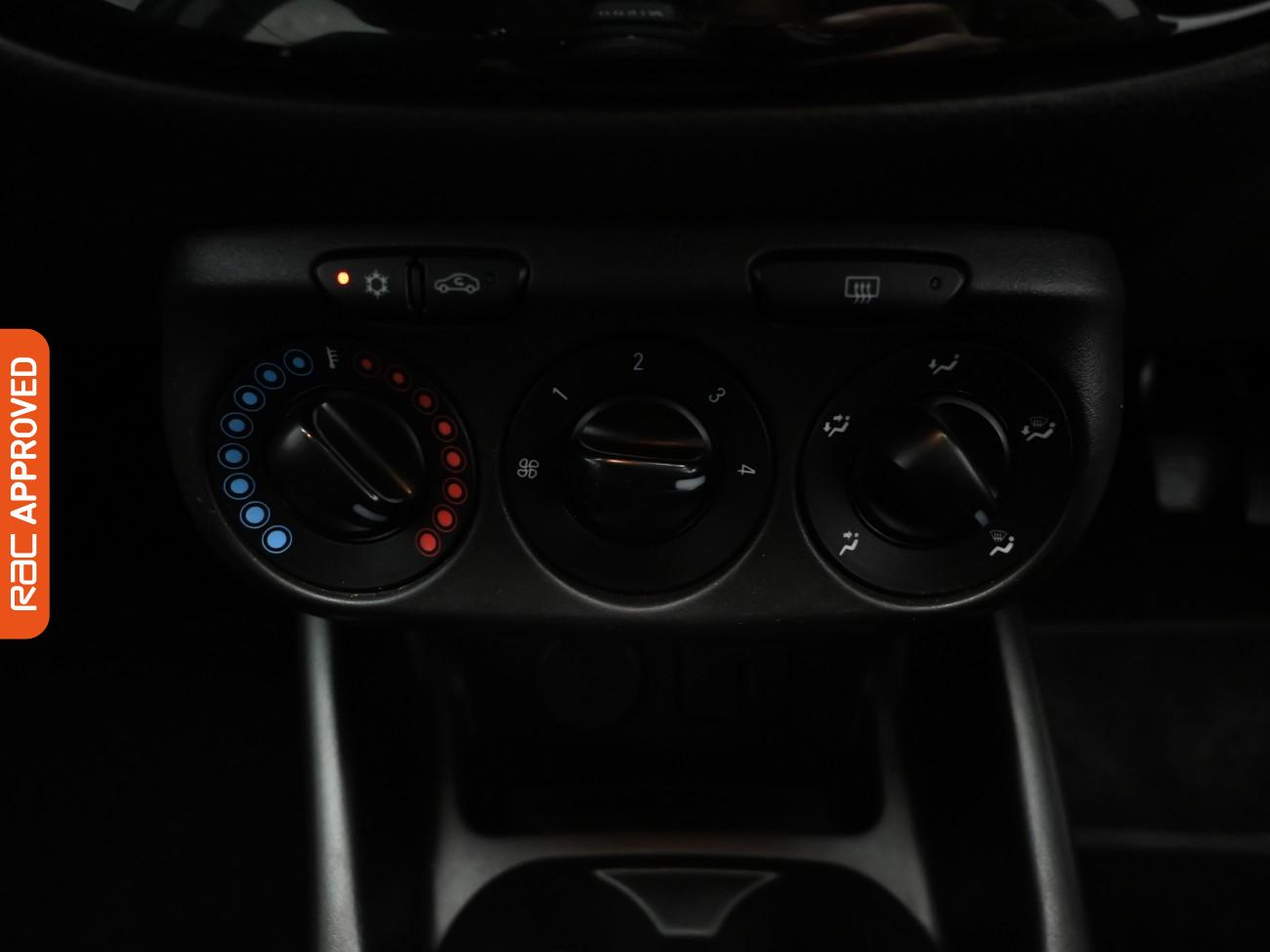 Used Vauxhall Corsa 2017 for sale - 77199532: Photo 15