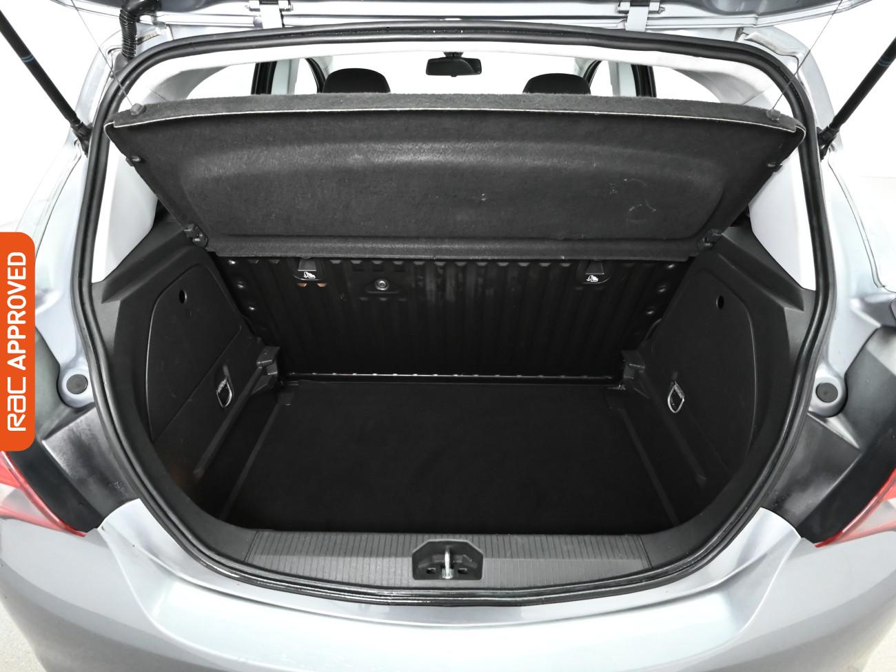 Used Vauxhall Corsa 2017 for sale - 77199532: Photo 22