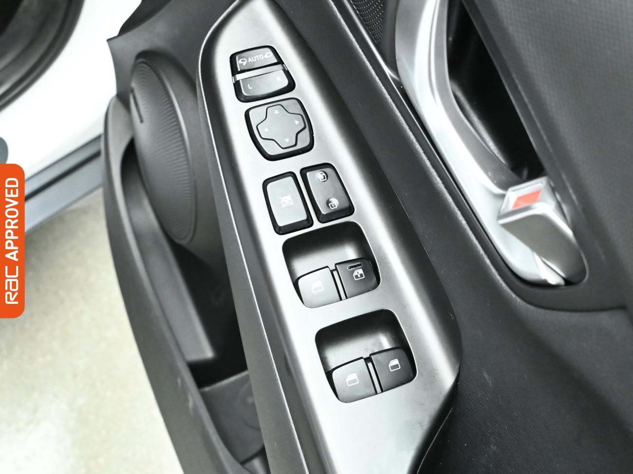 Used Hyundai KONA 2021 for sale - 77557437: Photo 35