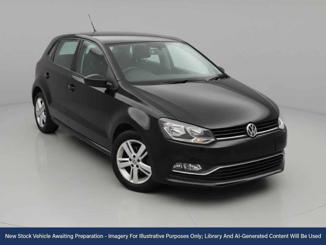 Used Volkswagen Polo 2016 for sale - 76391066: Photo 1