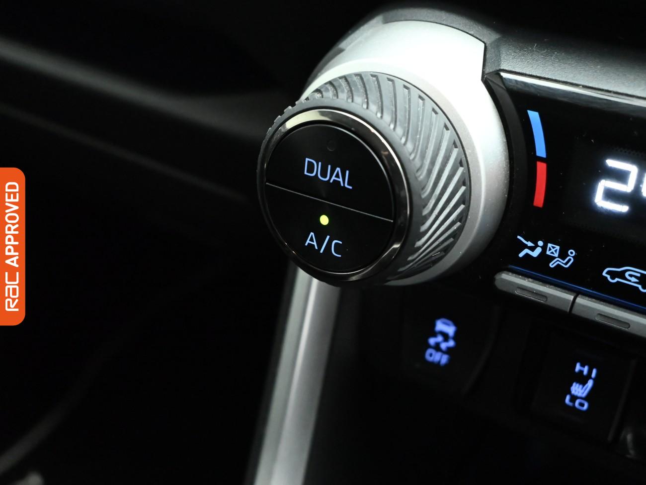 Used Toyota RAV4 2022 for sale - 77275323: Photo 17